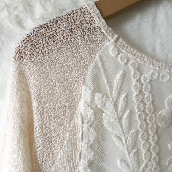Cream Long Sleeve with Floral Lace Back Sweater - Picture 16 of 16